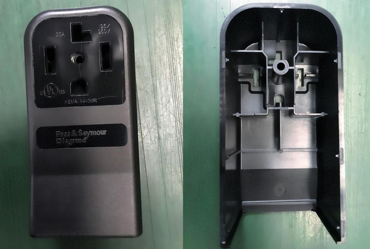 015 Socket Enclosure